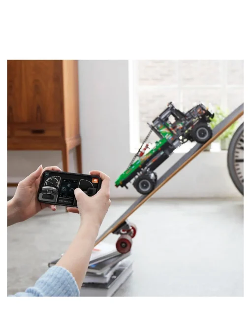 * Lego Technic 4×4 Mercedes-Benz Zetros Truck Toy 42129* Lego